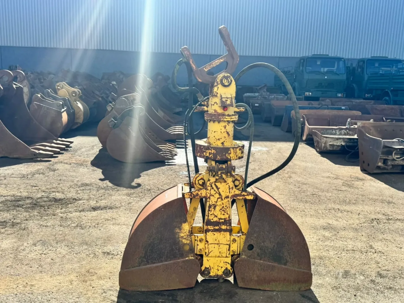 Clamshell grapple 400mm - 4