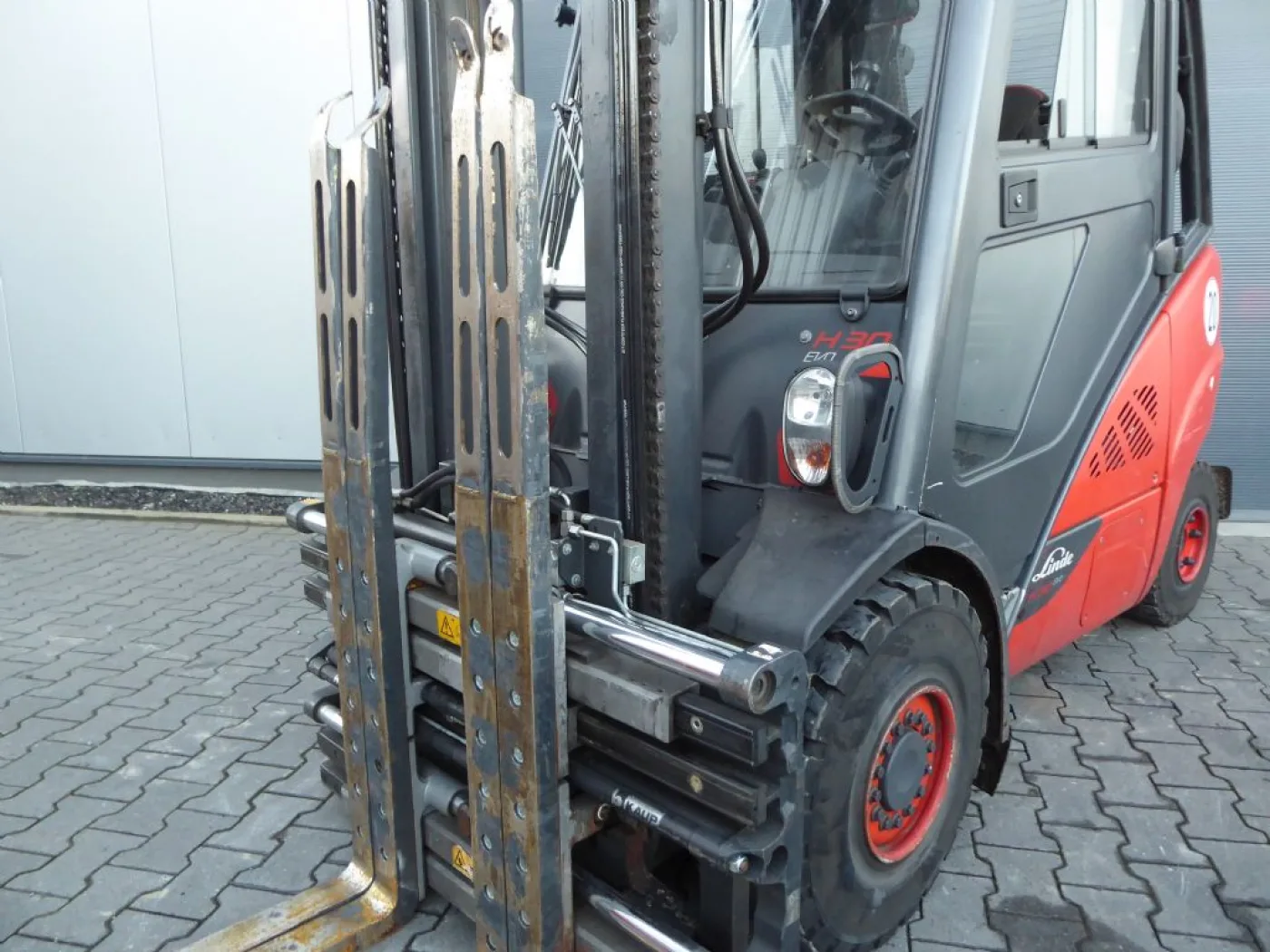 Linde H30D-02 - 2