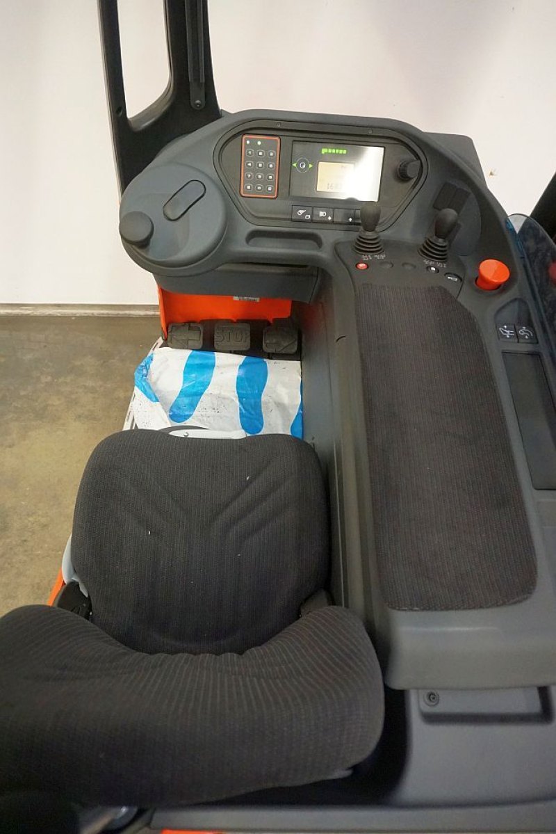 Schubmaststapler Linde R 12 B 1120 (2022)
