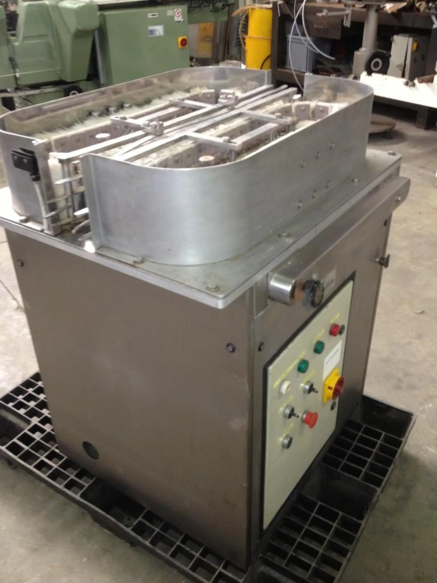 PULITRICE FLACONI – SATEM - 1