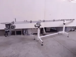 NASTRO TRASPORTATORE CON PIATTO DI RACCOLTA