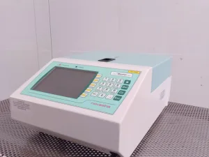MISURATORE DI ATTIVITÀ DELL’ACQUA – NOVASINA – MOD.LAB MASTER-AW