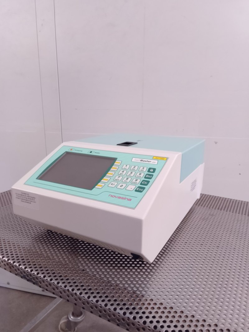 MISURATORE DI ATTIVITÀ DELL’ACQUA – NOVASINA – MOD.LAB MASTER-AW