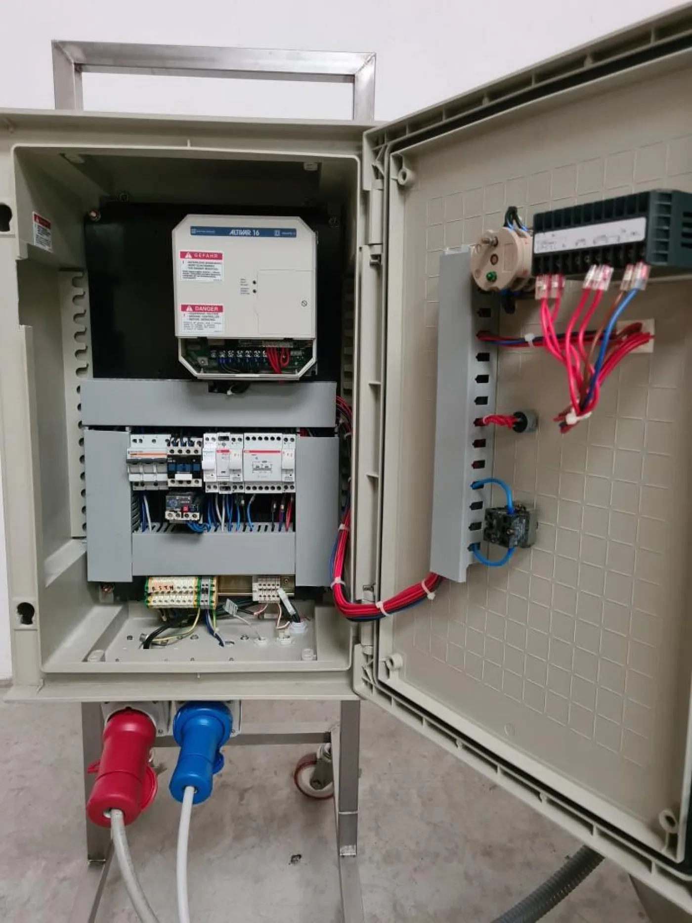 DISSOLUTORE CON AGITATORE CENTRALE – TECNINOX – MOD. 355 LT - 3