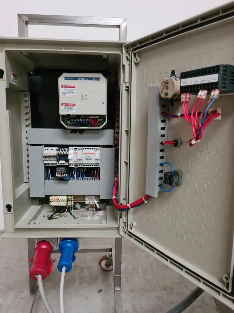 DISSOLUTORE CON AGITATORE CENTRALE – TECNINOX – MOD. 355 LT