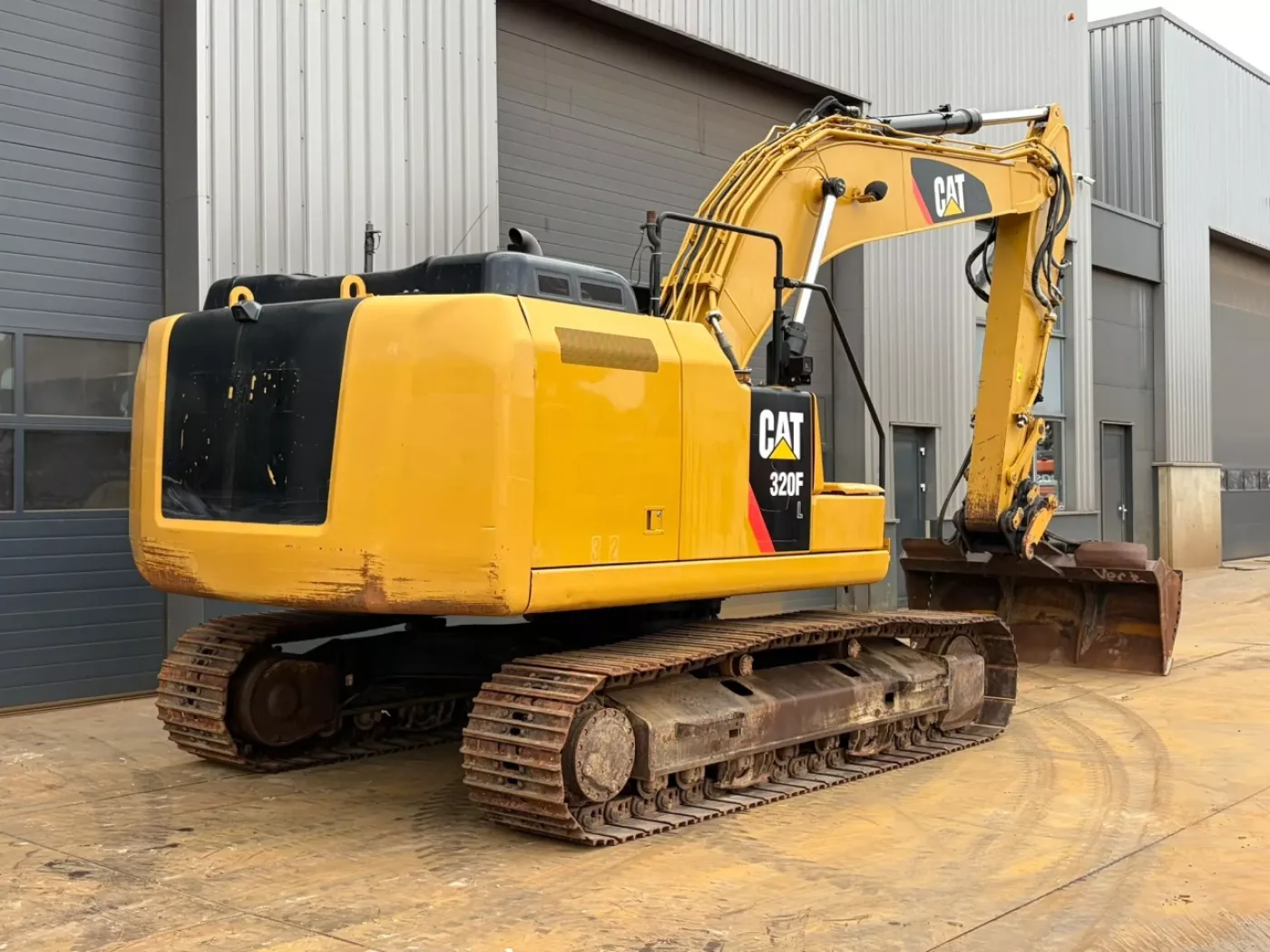 Caterpillar 320FL - 4