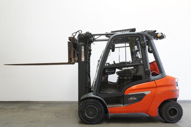Frontstapler Linde H 35 T 1202 (2020)