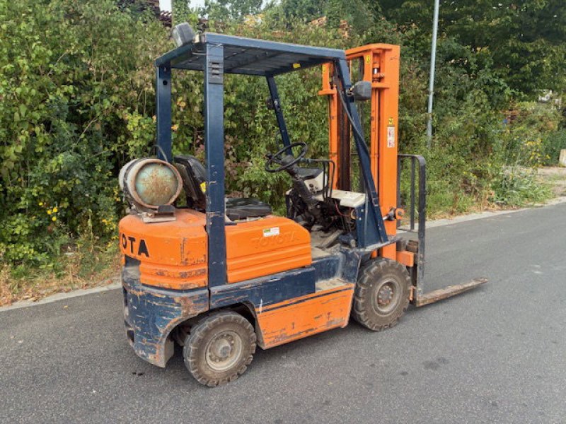 Toyota 42-FGF15