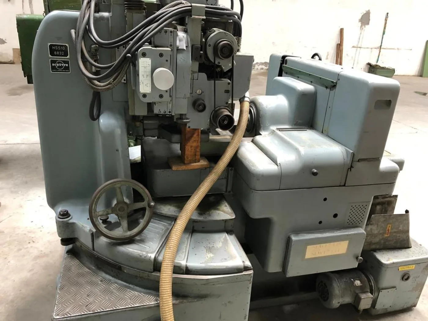 GEAR GRINDER, MAAG - HSS 10 - Laxmi Metal & Machines, Rohtak - 2