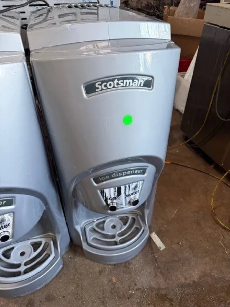Scotsman Hands Free Ice Dispenser Model: TCL180-9, Refurbished fully working , few in stock - islandcatering