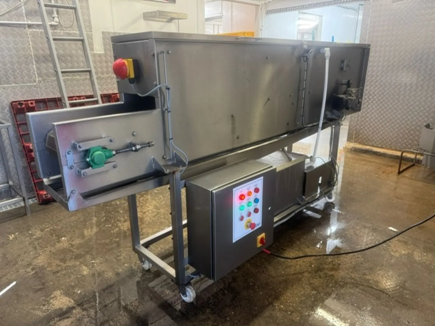 Polar Systems Crab Stunning Machine - 4