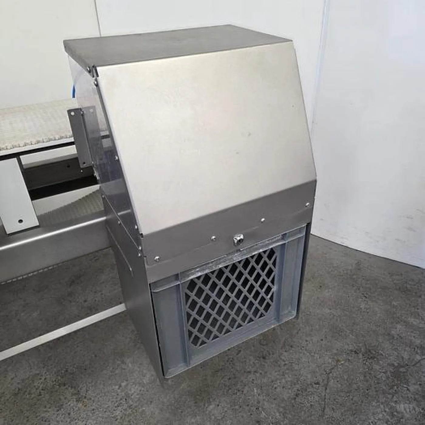 Sesotec Varicon Metal Detector - 3
