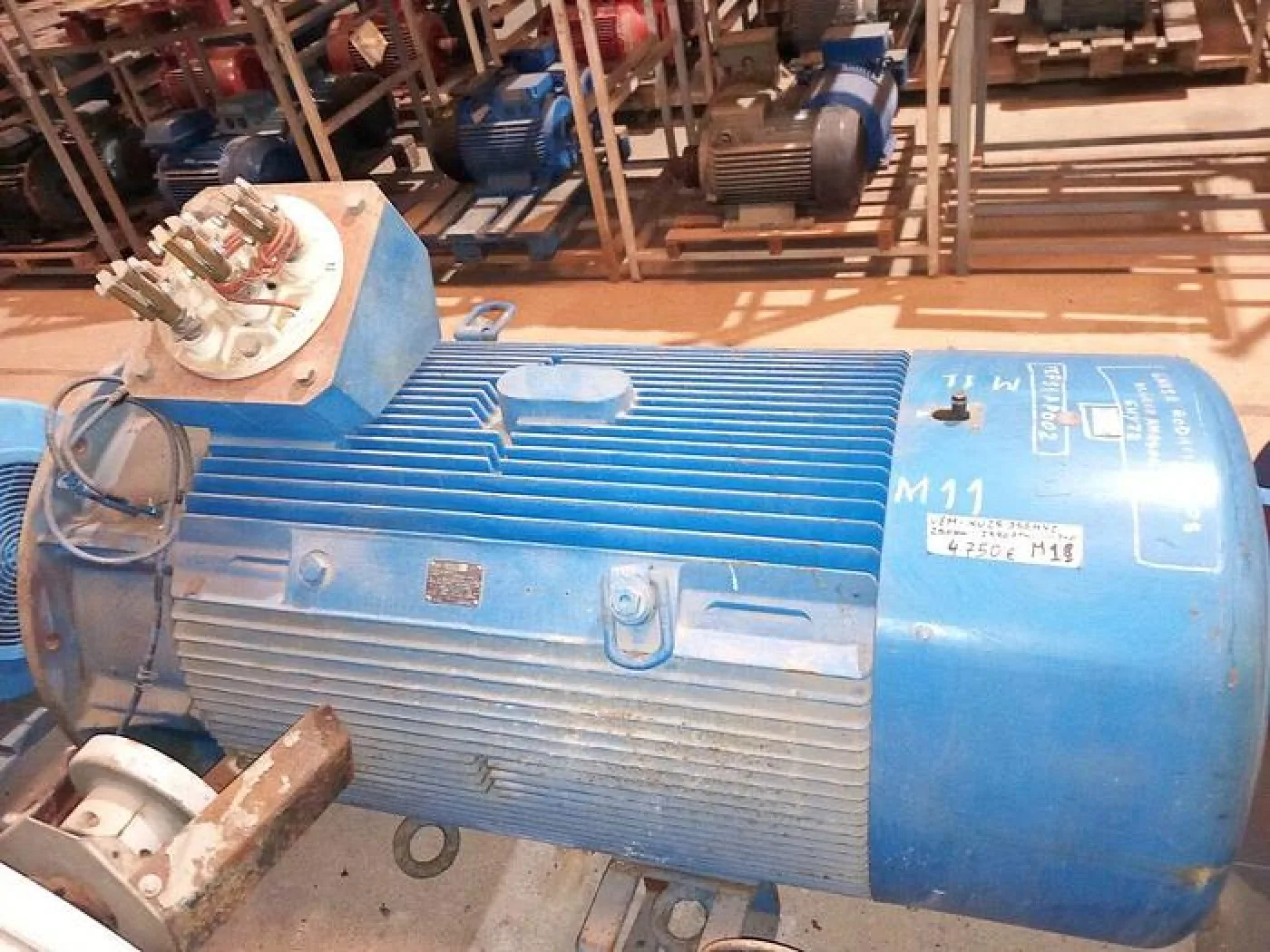 Motor VEM 250kW KU2R 355 MY2 - 1