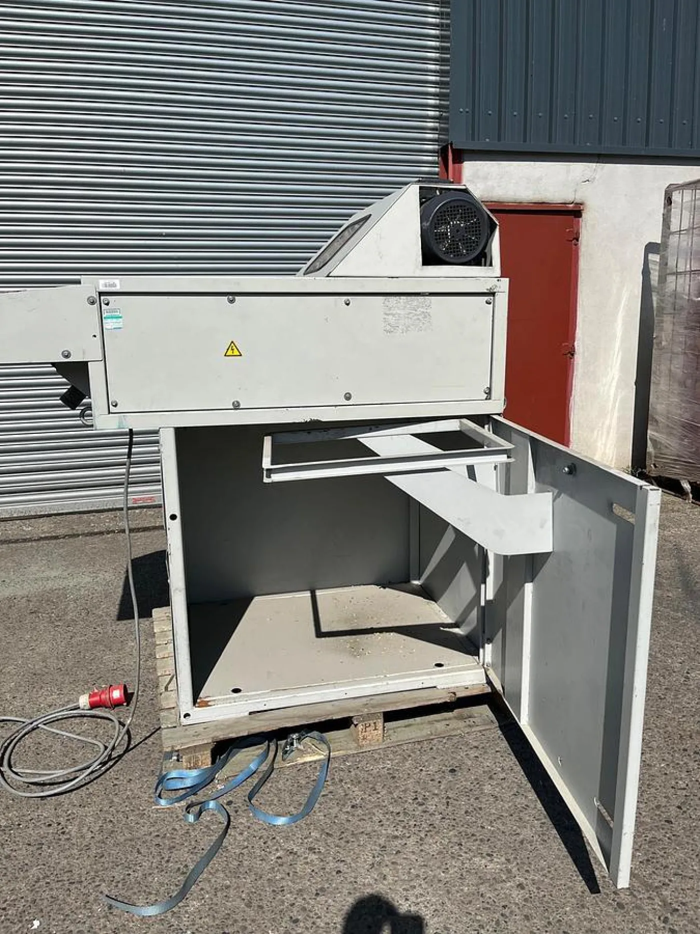 2009 Intimus 14.95 Heavy Duty Shredder - 5
