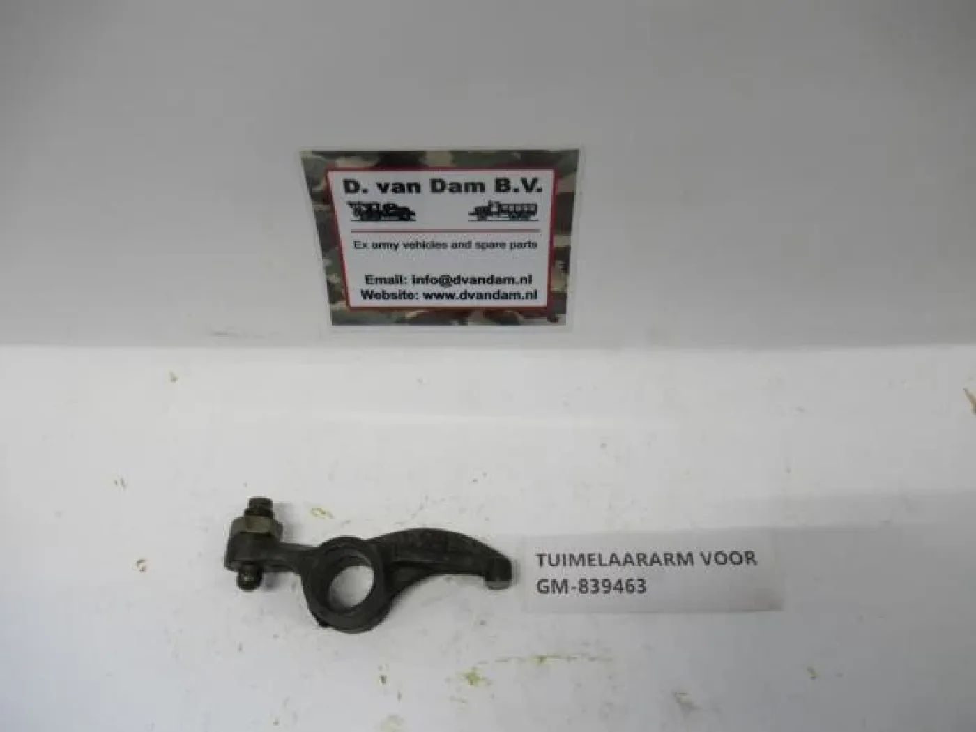 Tuimelaararm voor - 3