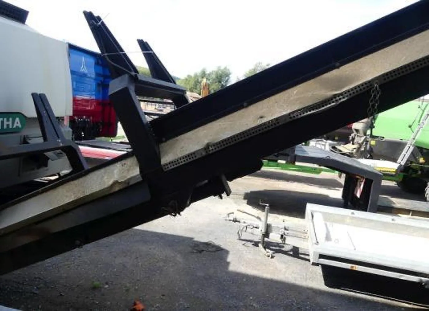2022 Untha XR3000C Tracked Single-shaft Shredder - 5