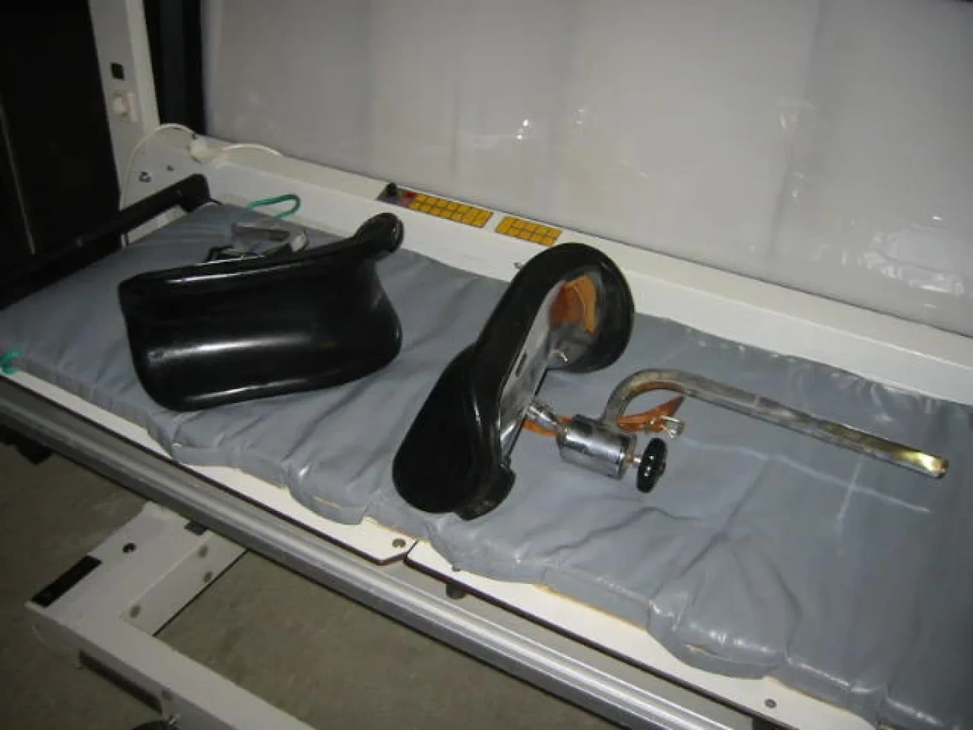 Maquet OP-Tisch Beinhalter (Göpel) - 1
