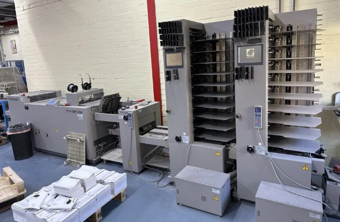 Horizon 1 x VAC-100 with SPF 20A - FC 20A bookletmaker - 1