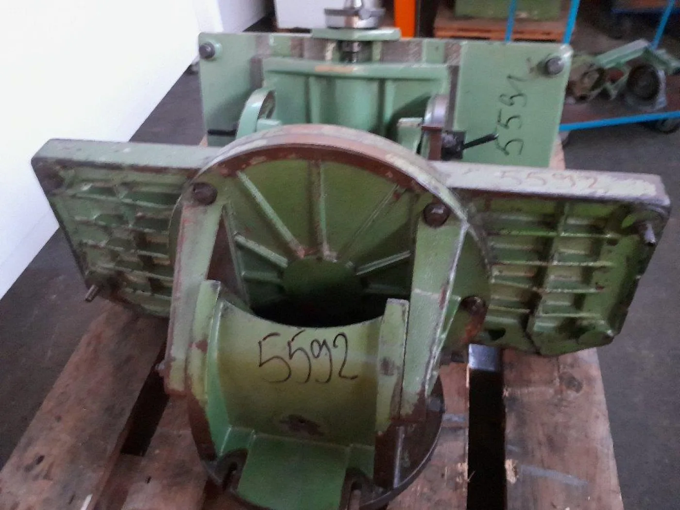 Universaltisch MAHO - 4