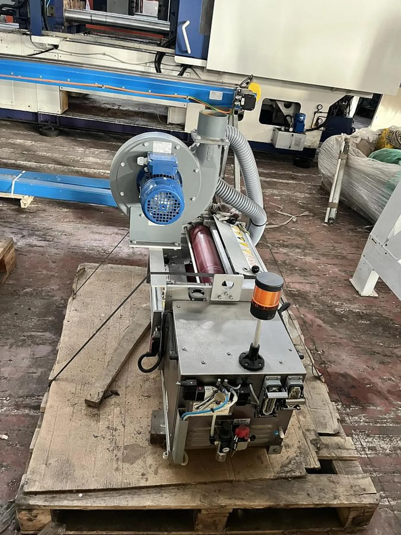 2013 CASON TCB10R AE0064 - 3