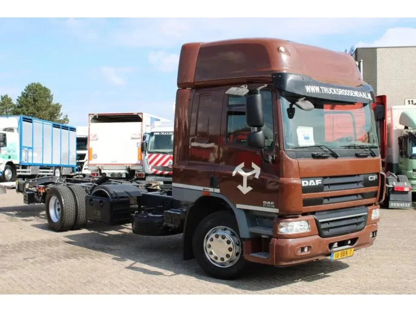 DAF CF 65 220 + lift + euro 5 - 4