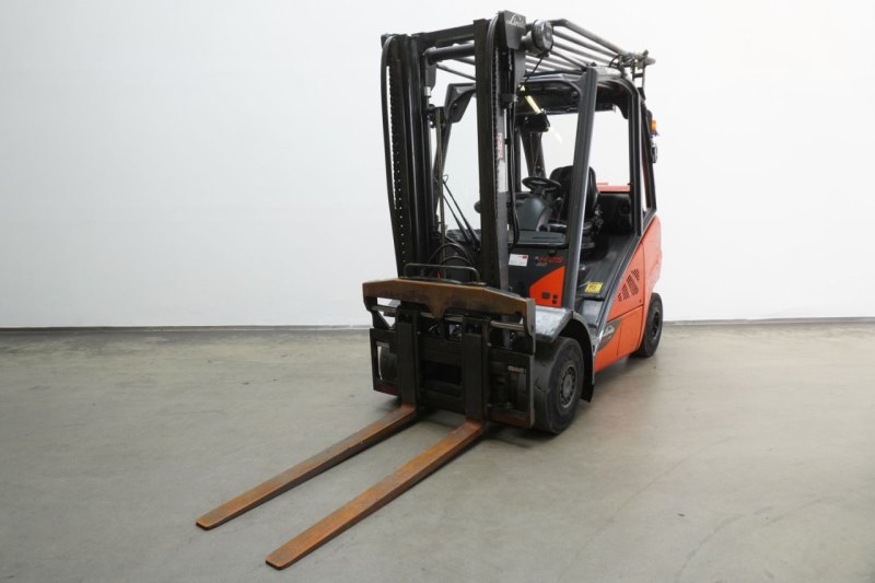 Frontstapler Linde H 25 T EVO 392-02 (2020)