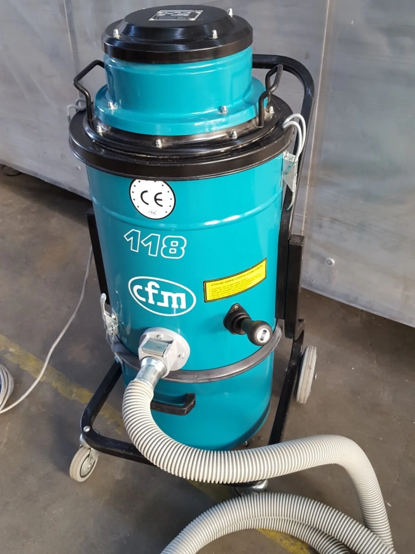 ASPIRATORE INDUSTRIALE PER POLVERI – CFM – MOD. 118 - 4