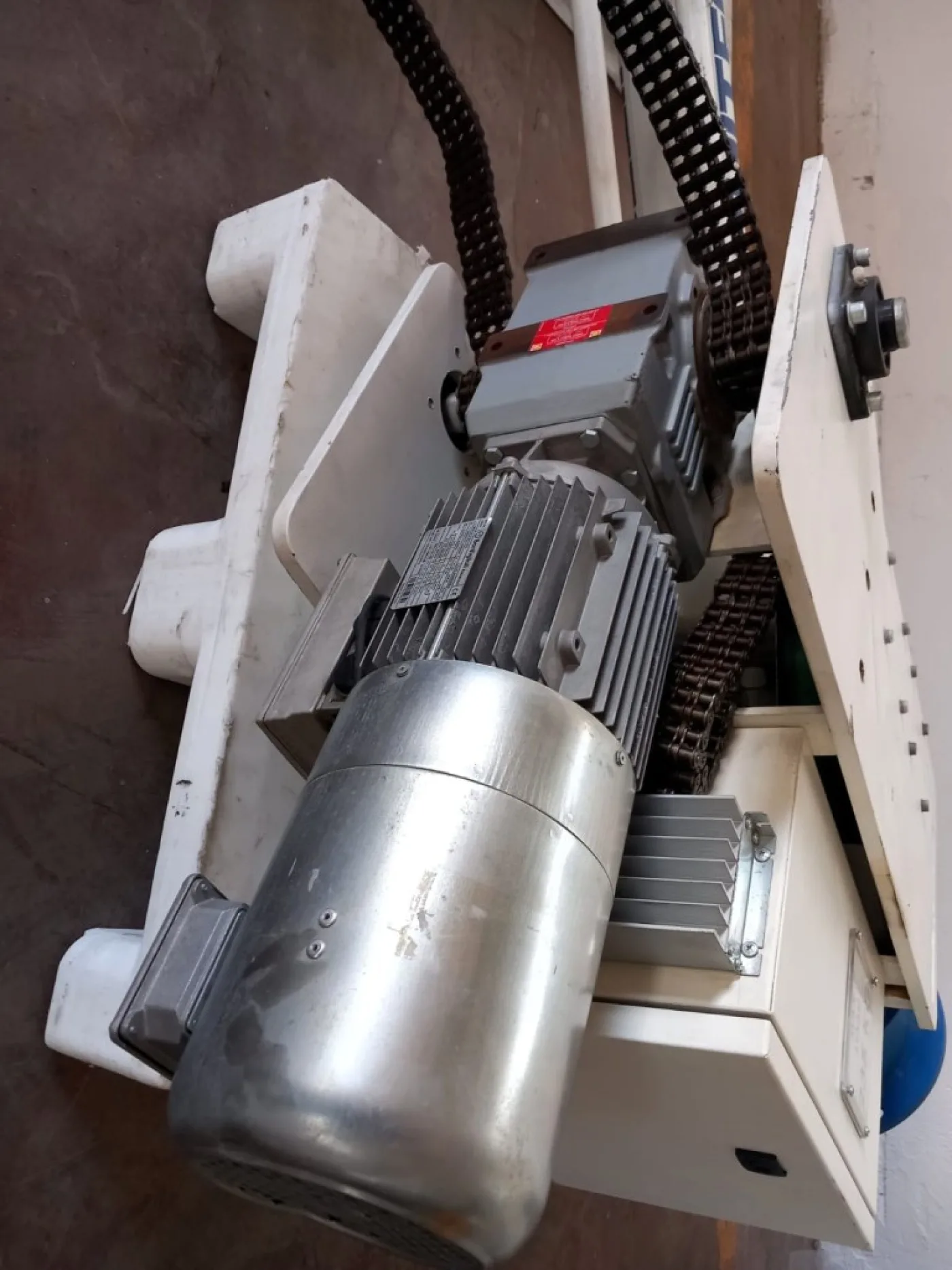 MANIPOLATORE ELETTRICO – WHITECH – MOD. ARMTECH 250 - 3