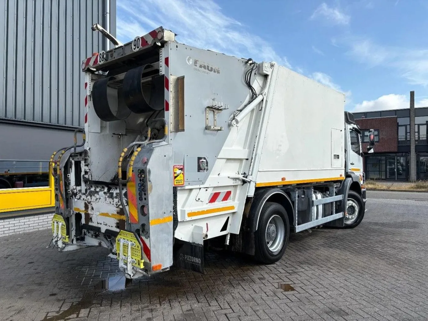 Mercedes-Benz Axor 1829 +FAUN GARBAGE TRUCK 14.5 m3 + PERFECT WORKING + EURO 5 + 3 CHAIRS - 2