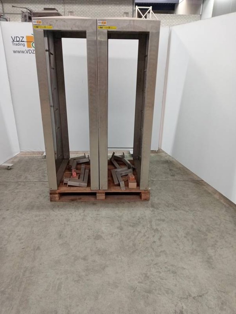 Sterilization cabinet
