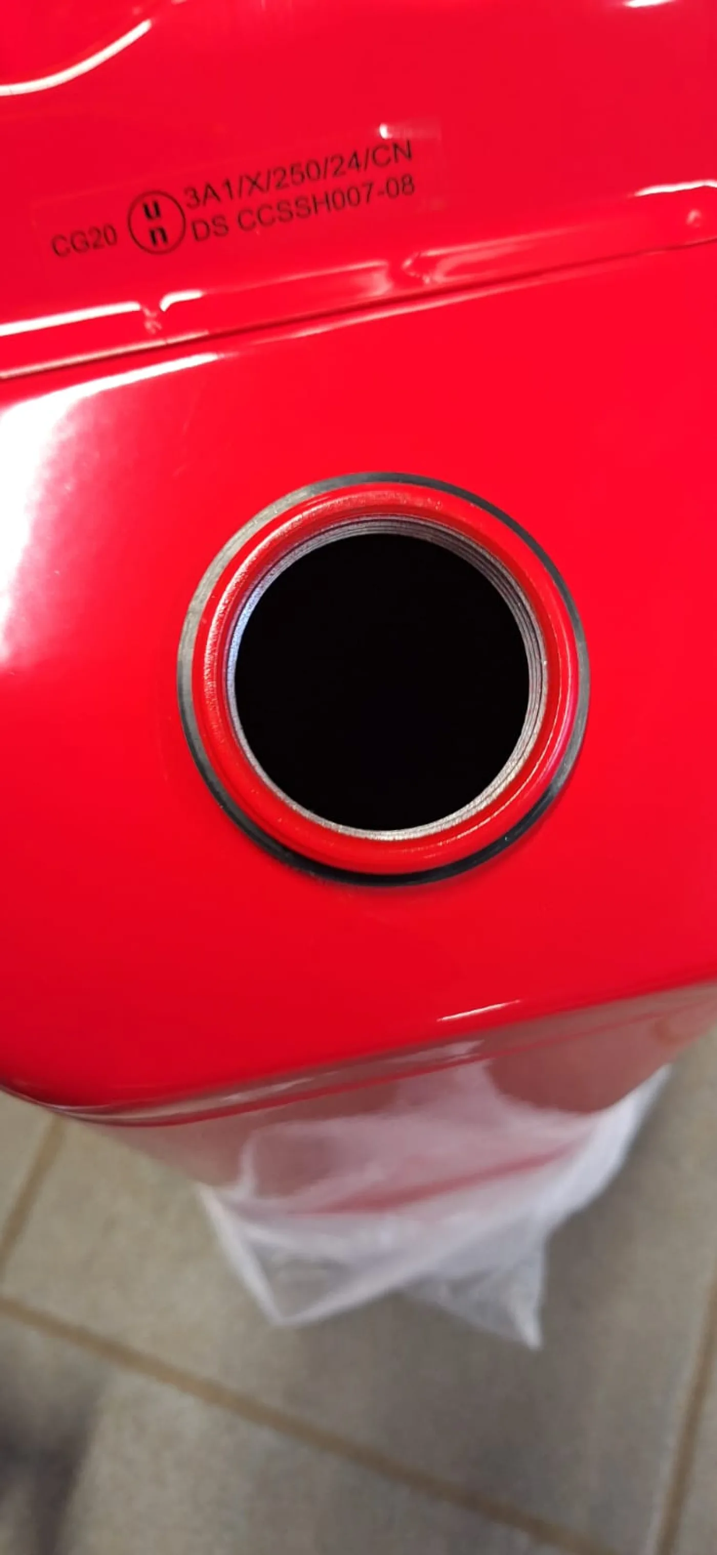 Jerry Can rood - - 4