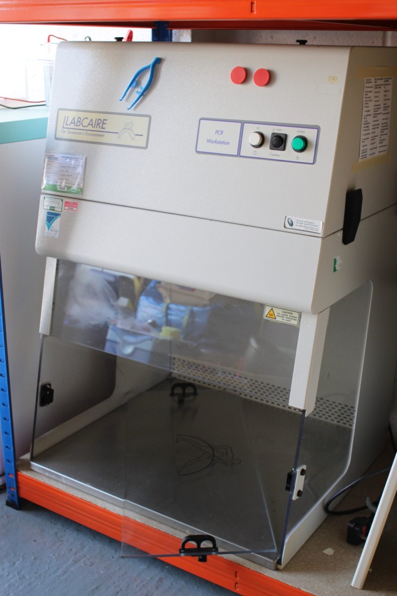1259 - Used Labcaire PCR6 Workstation