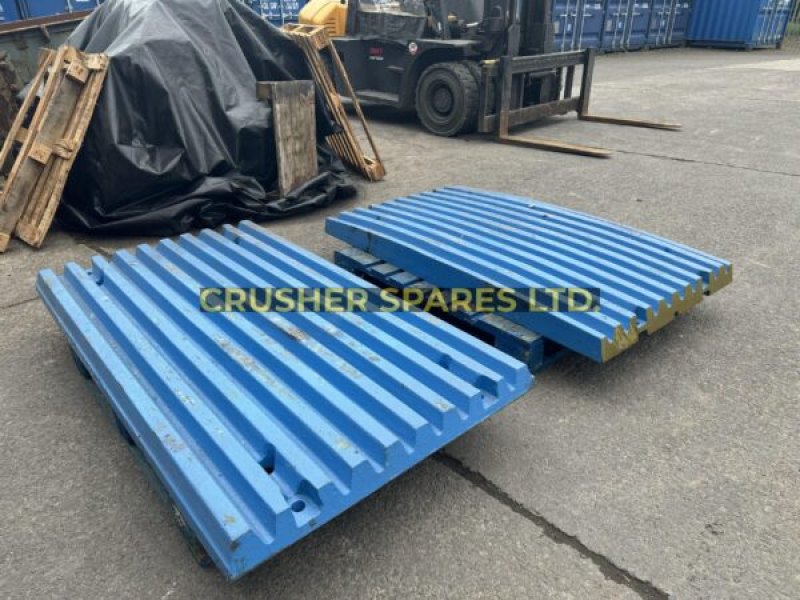81-01-22322 | Swing Jaw Plate | Tesab® 10580 | Tesab® 800i |