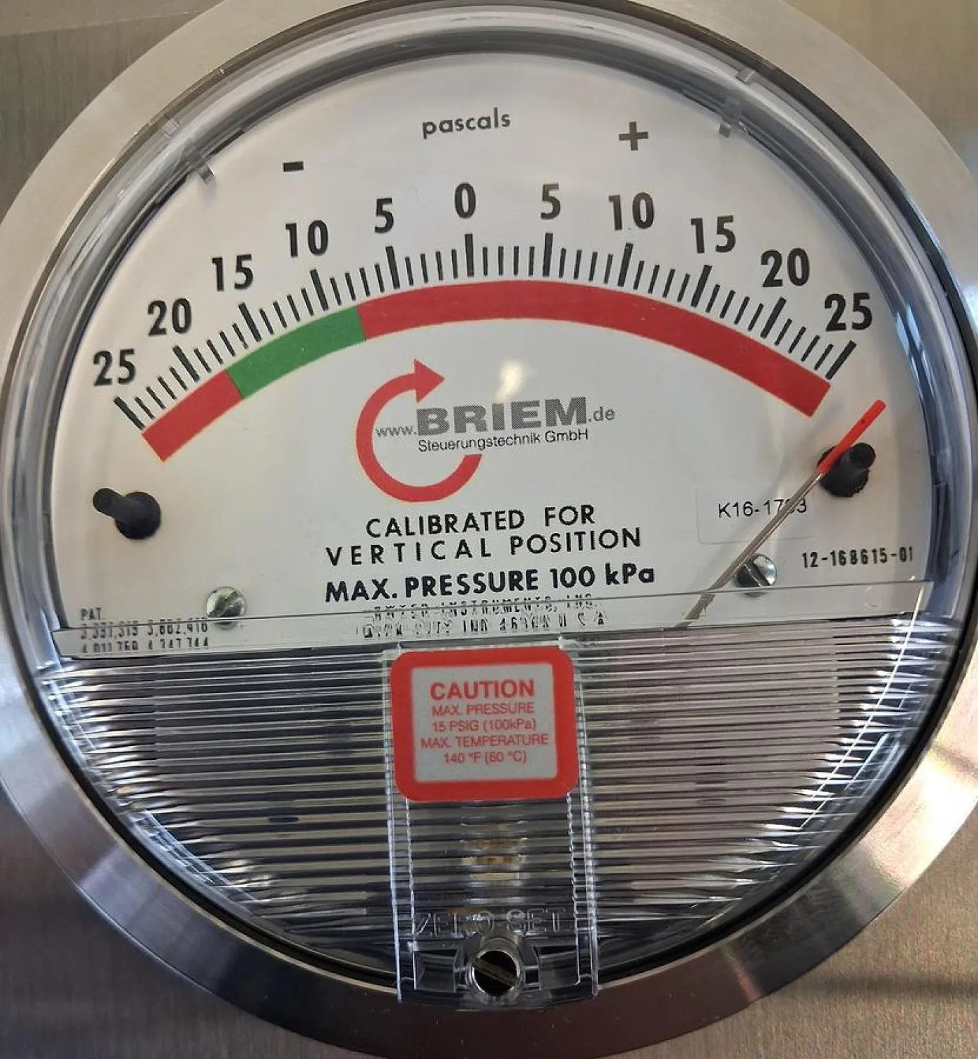 G. BRIEM Differenzdruckmanometer -25 bis +25 kPa - 3