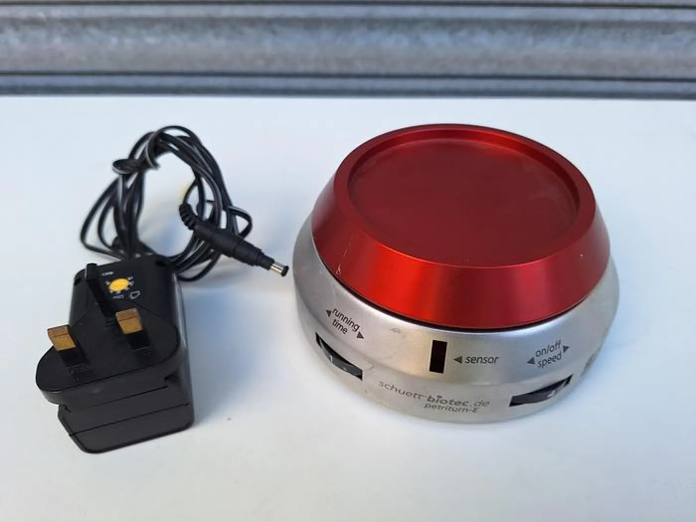 Schuett-Biotec.de Petriturn-E Rotator - 5