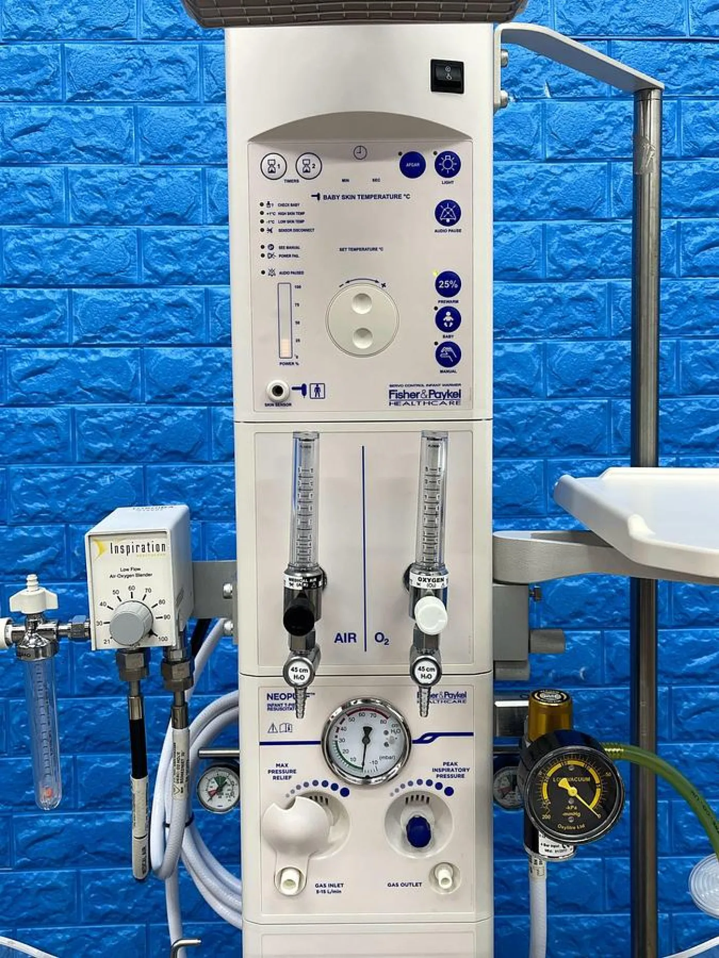 FISHER & PAYKEL Healthcare Cosy Cot, REF: IW932AEK YOM: 2016 Infant Resuscitator - 2