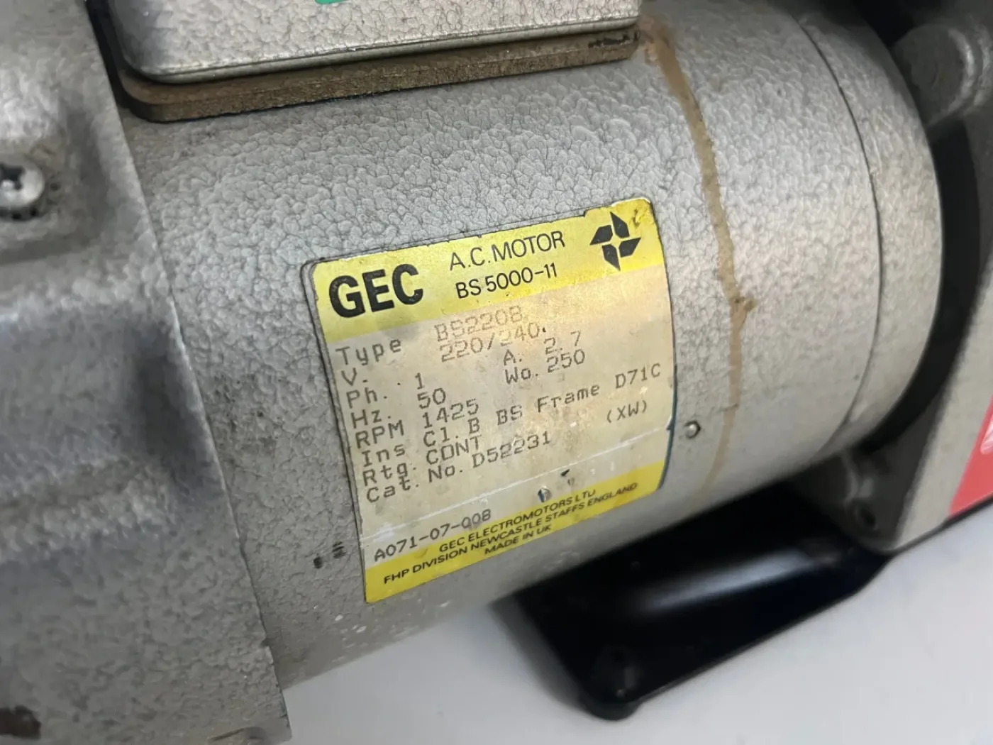 Edwards E2M2 Vacuum Pump - 3