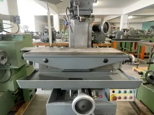 012794 - ACIERA F 4
