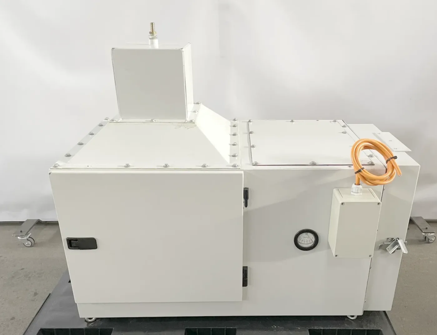 021717 - DONALDSON DMC-MMB - 1