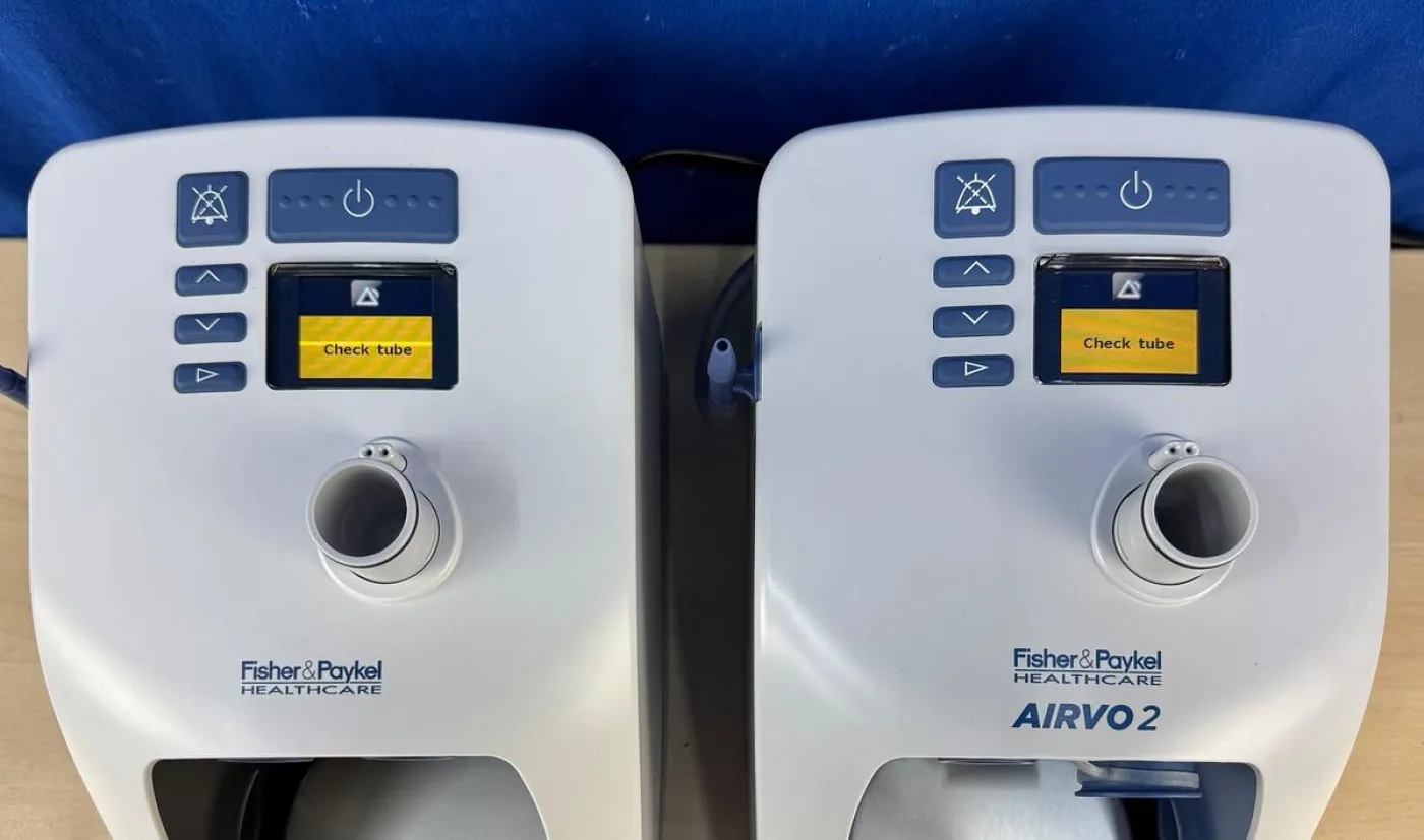 Fisher & Paykel Airvo 2 Humidifier REF: PT101UK YOM: 2024 - 5