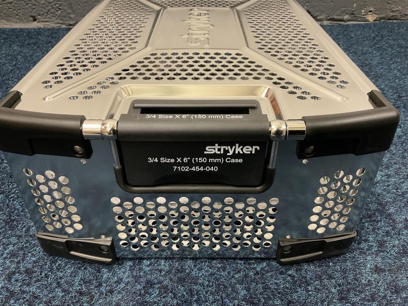 Stryker 7102-454-040 Case