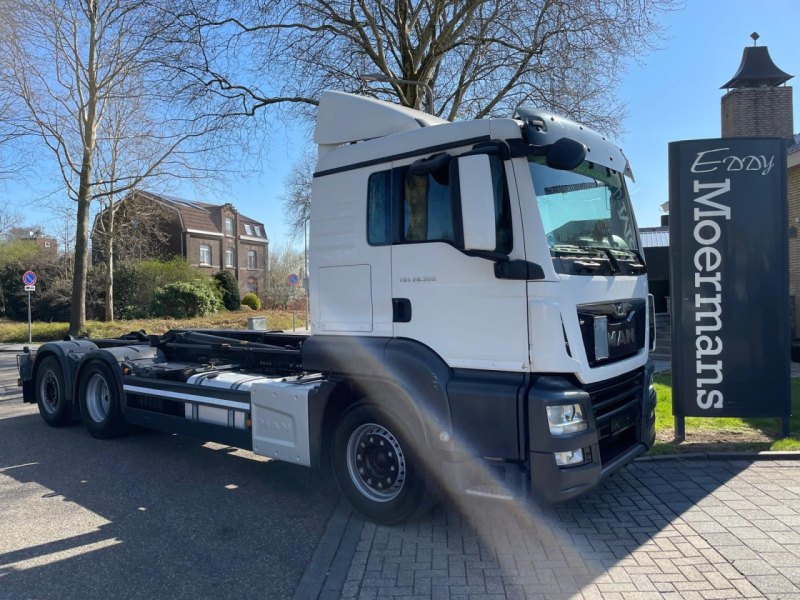 MAN TGS 28.500 6xz2-4 Hooklift
