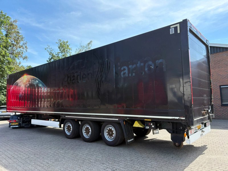 Krone Cargofloor Cargomatic! Automatic unloading; MOT valid until February 2027