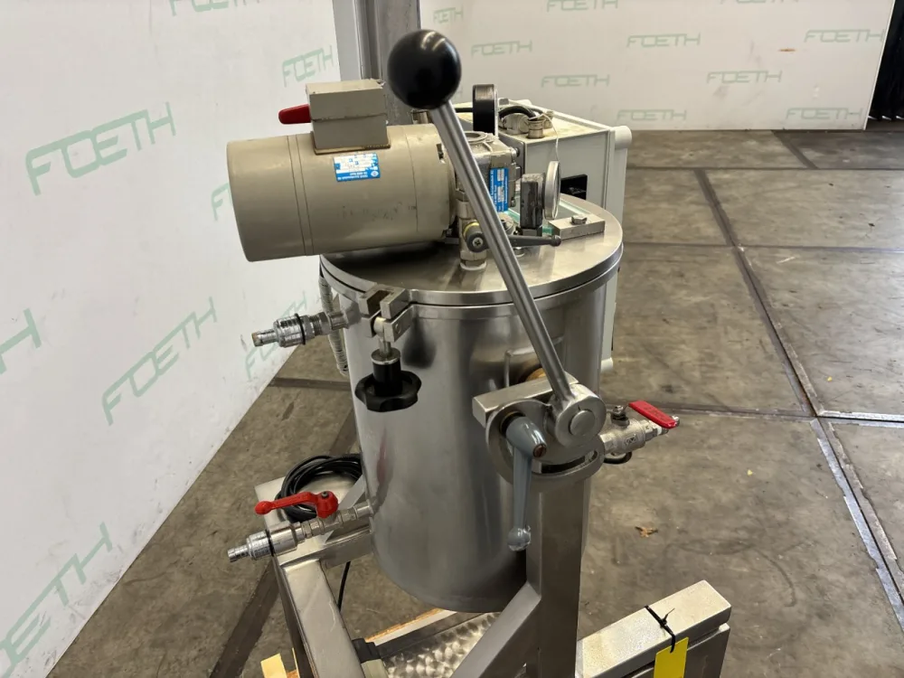 Esco Labor EL 10 - Processing vessel