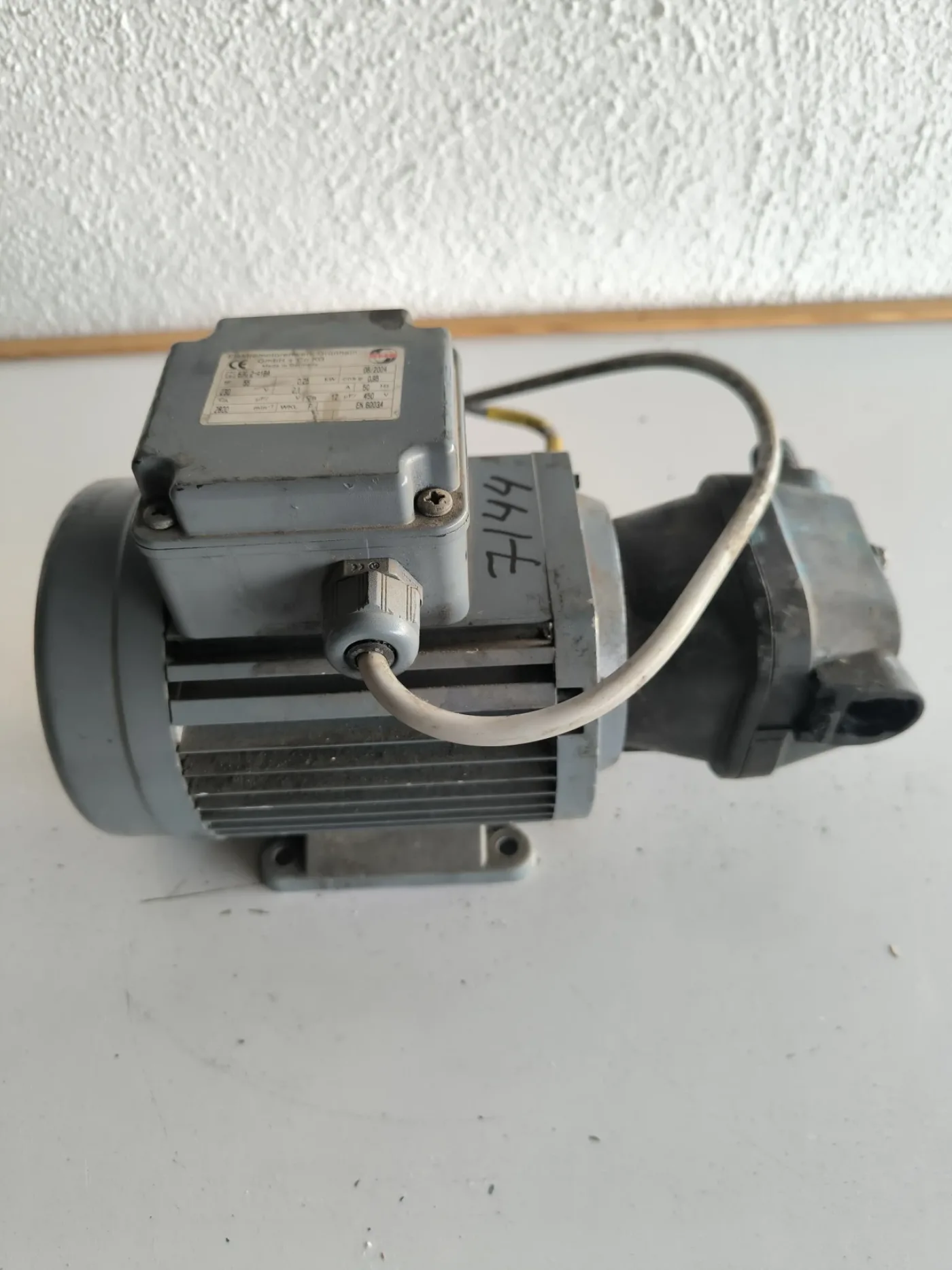USED ELEKTROMOTORENWERK GRUNHAIN ECS 63G 2-1BA ELECTROMOTOR - 1