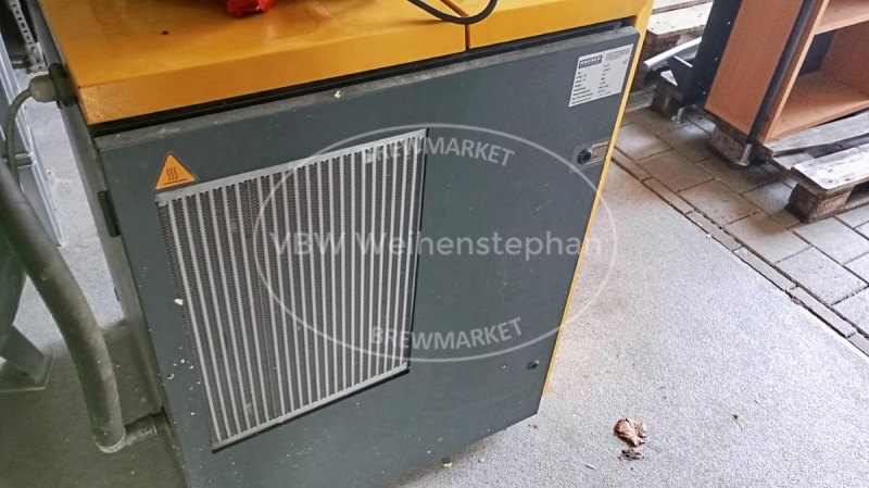 Air compression plant