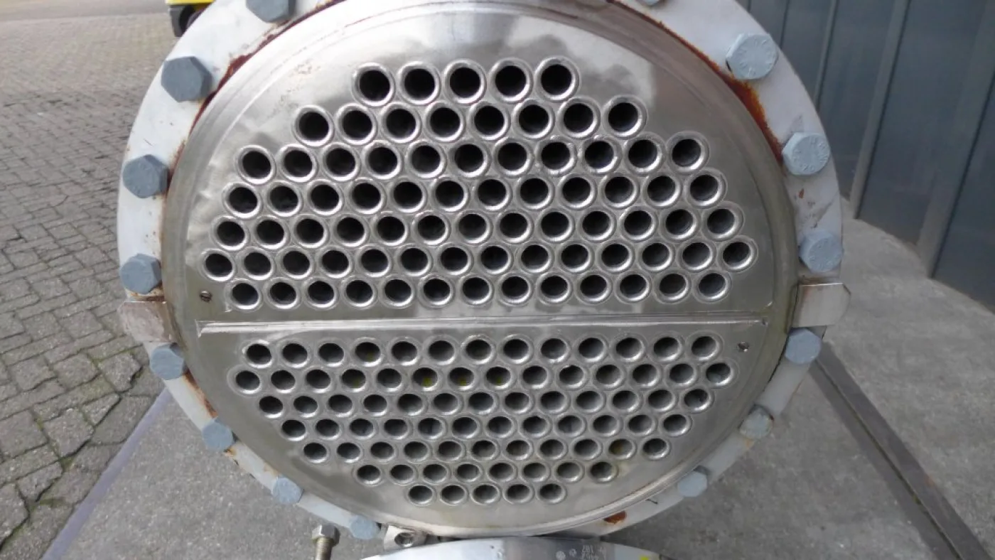 Falk 3305 49m² - Shell and tube heat exchanger - 1