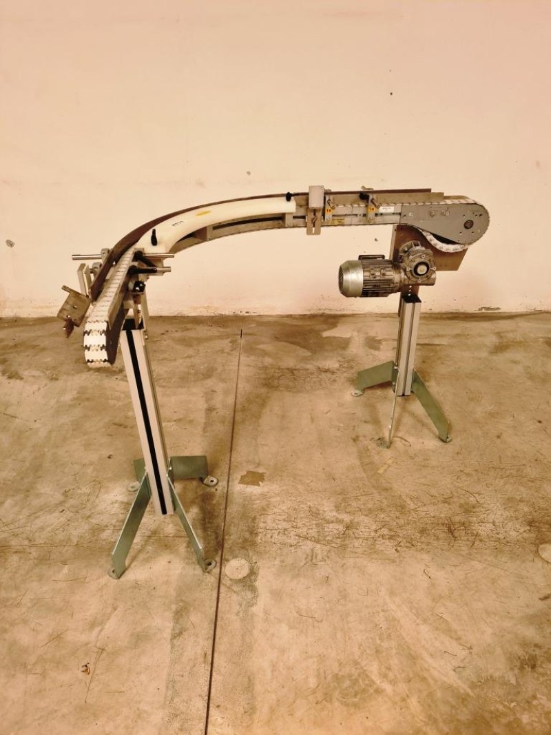 NASTRINO TRASPORTATORE MOTORIZZATO CURVO – FLEX LINK
