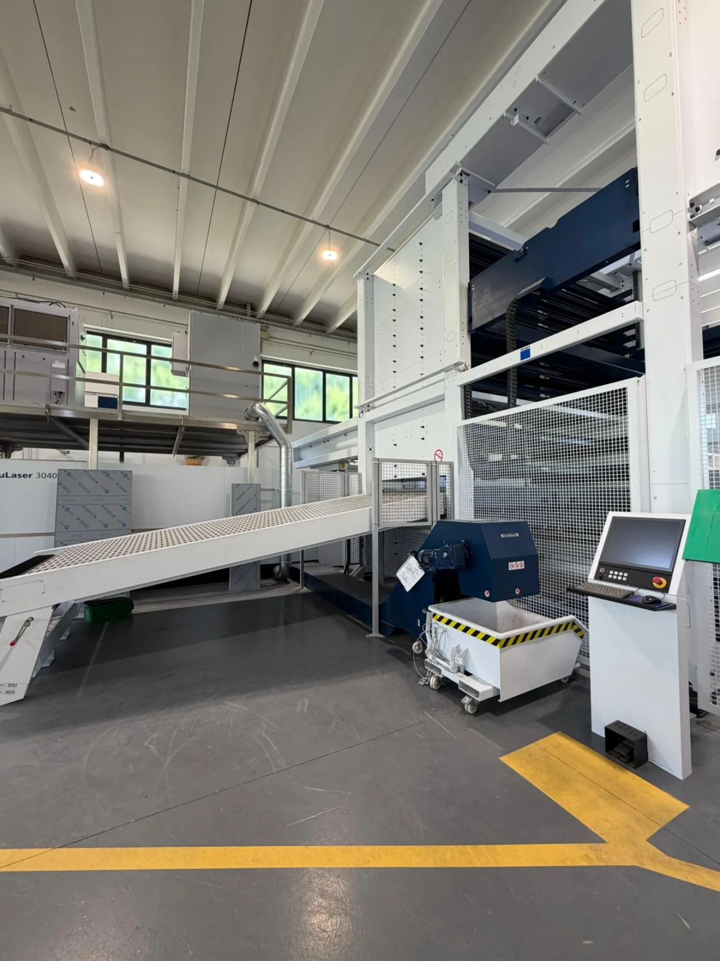 Laser cutting machine Trumpf TruLaser 3040 (L95) 8000 WATT Fiber - 1