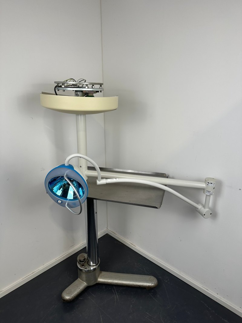 Heraeus Hanaulux Blue 30 OP-Lampe Deckenmontage